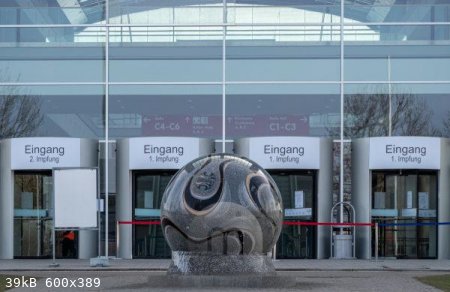 Impfzentrum-Munchen-Riem.jpg - 39kB