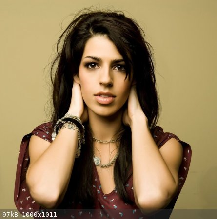 Brooke-Fraser.jpg - 97kB