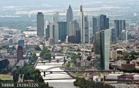 Frankfurt-Main.jpg - 588kB